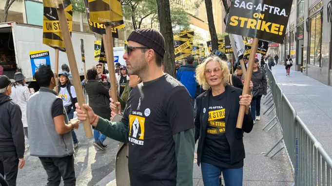 Dispatches From The Picket Lines: Zachary Quinto Calls Studios “Dismissive And Disrespectful To Us”; Sarah Paulsen & Jessica Lange Also Join SAG-AFTRA Strikers In NYC